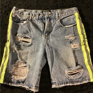 Forever 21 shorts men’s construction style fashion